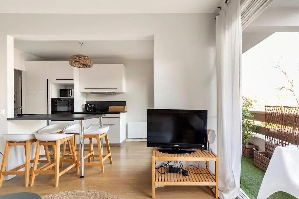 Le Jules De Toulouse Apartment 0*,